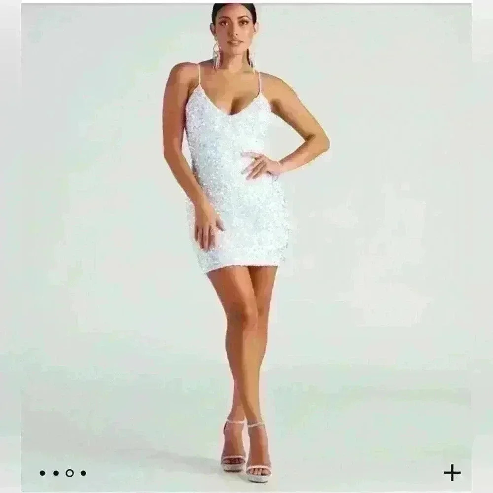 Hoco Kathy Iridescent Sequin Mini
Dress Size S‎